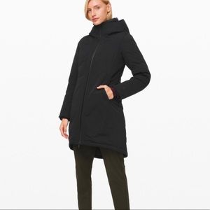 Lululemon Size 4 Winter Warrior Parka NWT